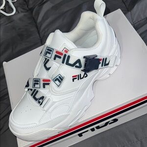 Fila White Sneakers with Logo straps
